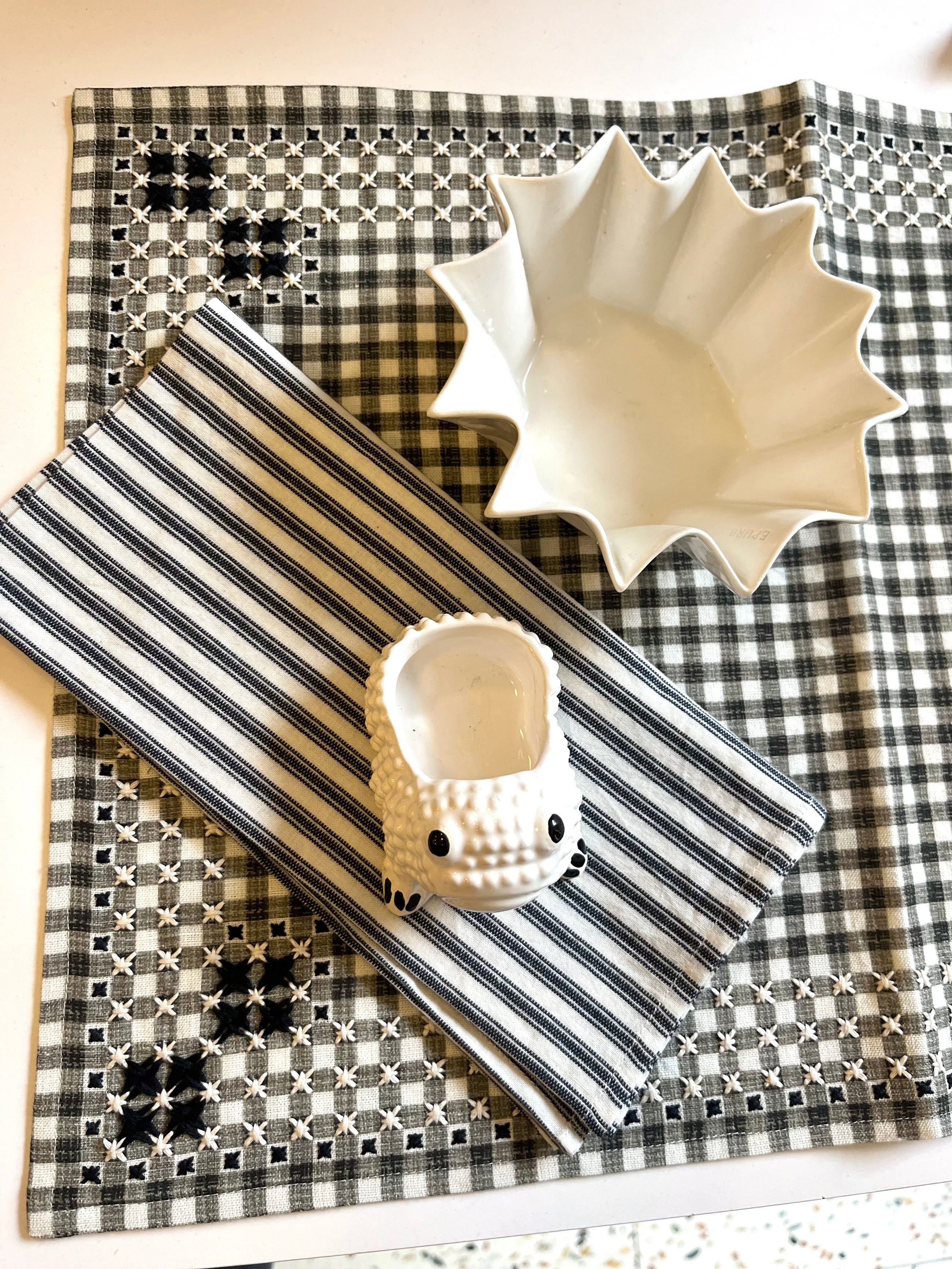 NAPKIN ACCABONAK BLACK - SET OF 4